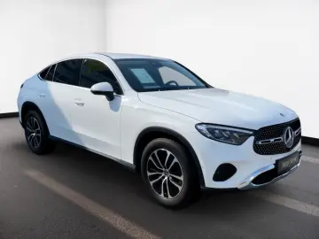 MERCEDES-BENZ GLC 220 d 4M Coupé AVANTGARDE AHK LED KAM