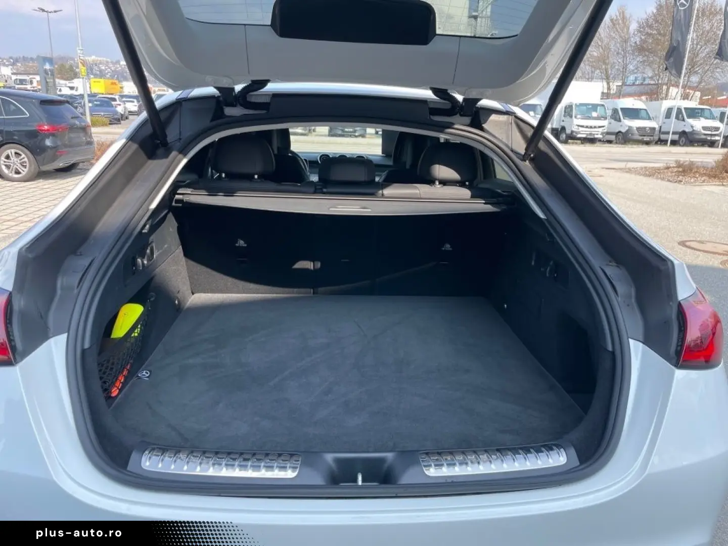 MERCEDES-BENZ GLC 220 d 4M Coupé AVANTGARDE AHK LED KAM