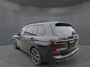 BMW X7 M60i xDrive