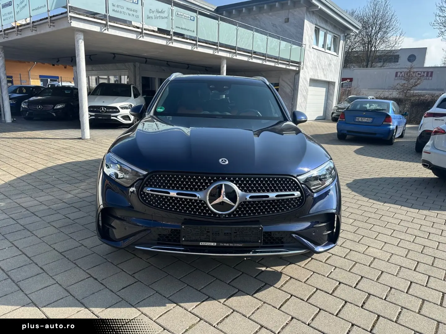 MERCEDES-BENZ GLC 300 4Matic AMG LEDER 360  MBUX AHK