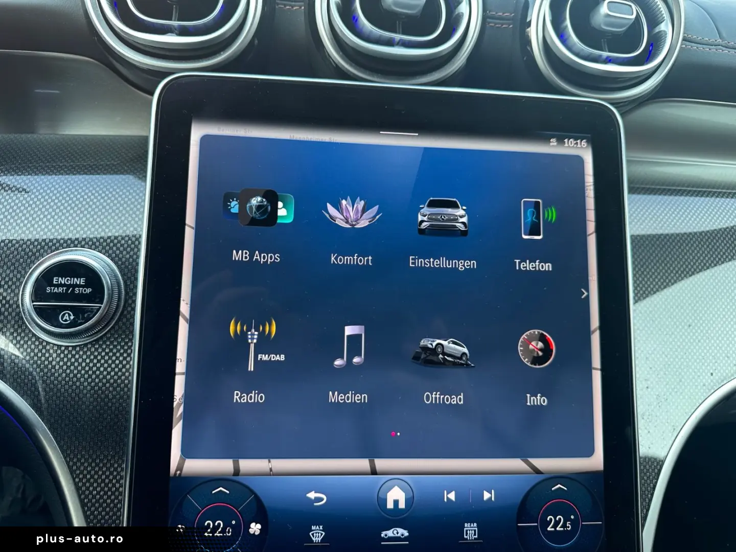 MERCEDES-BENZ GLC 300 4Matic AMG LEDER 360  MBUX AHK