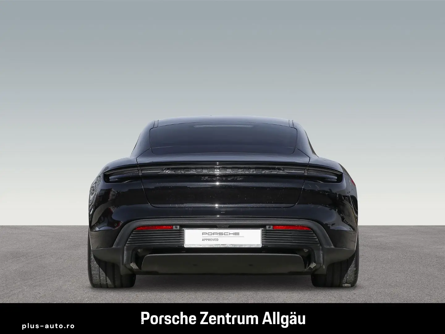 PORSCHE Taycan GTS InnoDrive Surround-View BOSE 21-Zoll