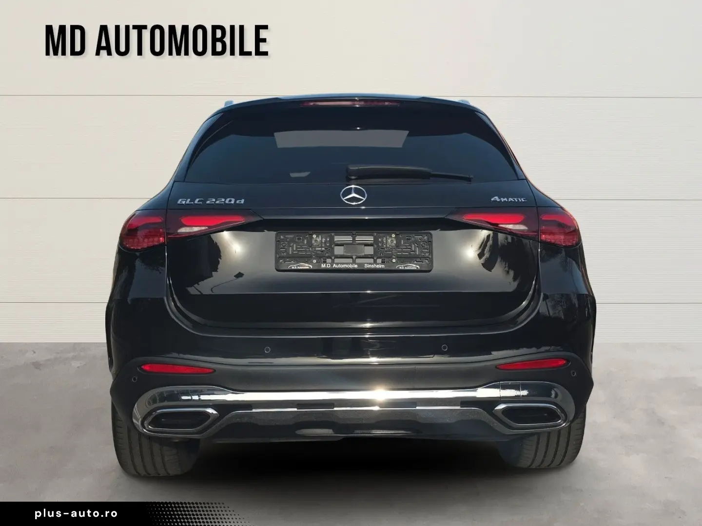 MERCEDES-BENZ GLC 220 d 4Matic AMG LINE Pano Burmester