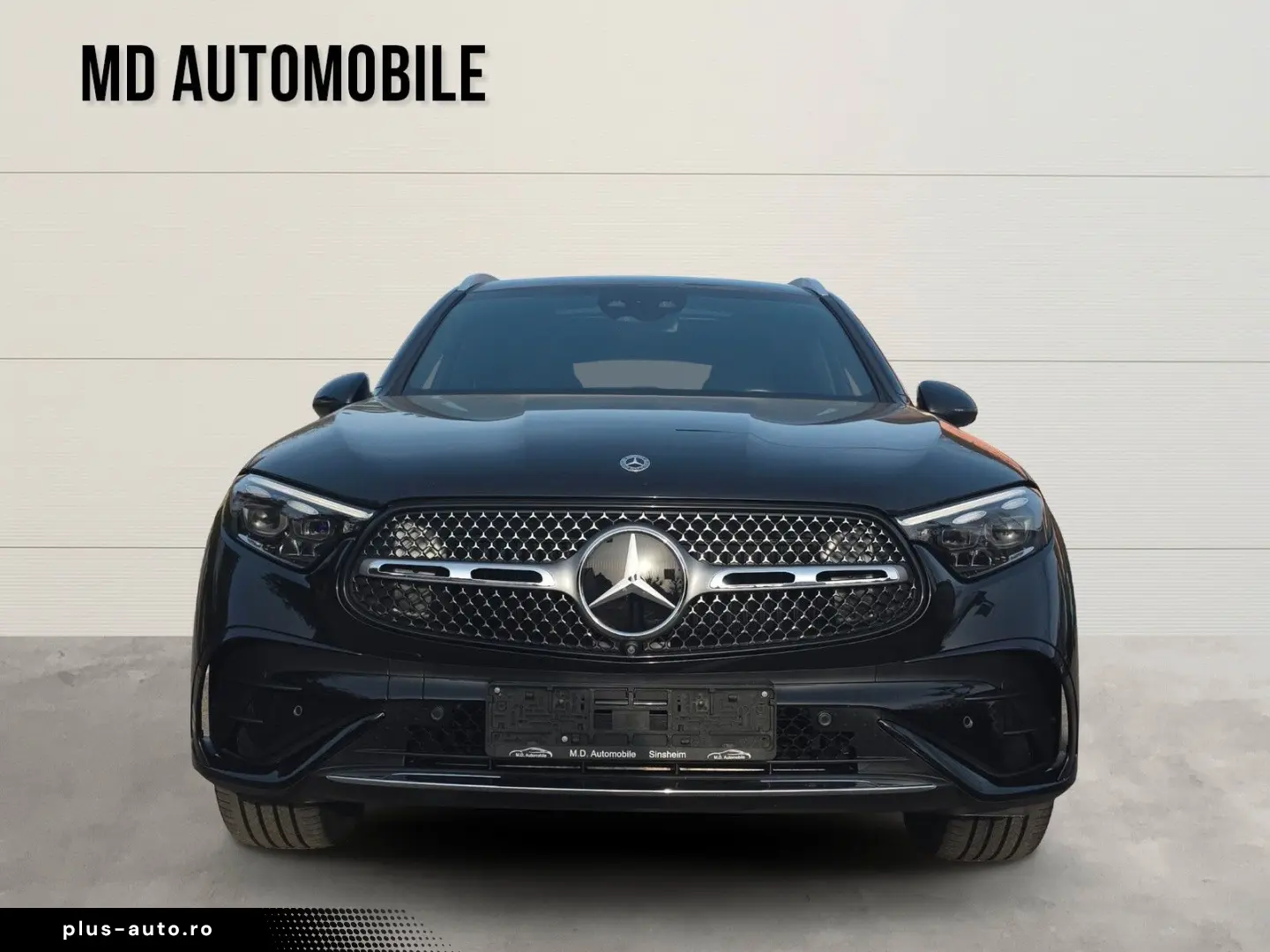 MERCEDES-BENZ GLC 220 d 4Matic AMG LINE Pano Burmester