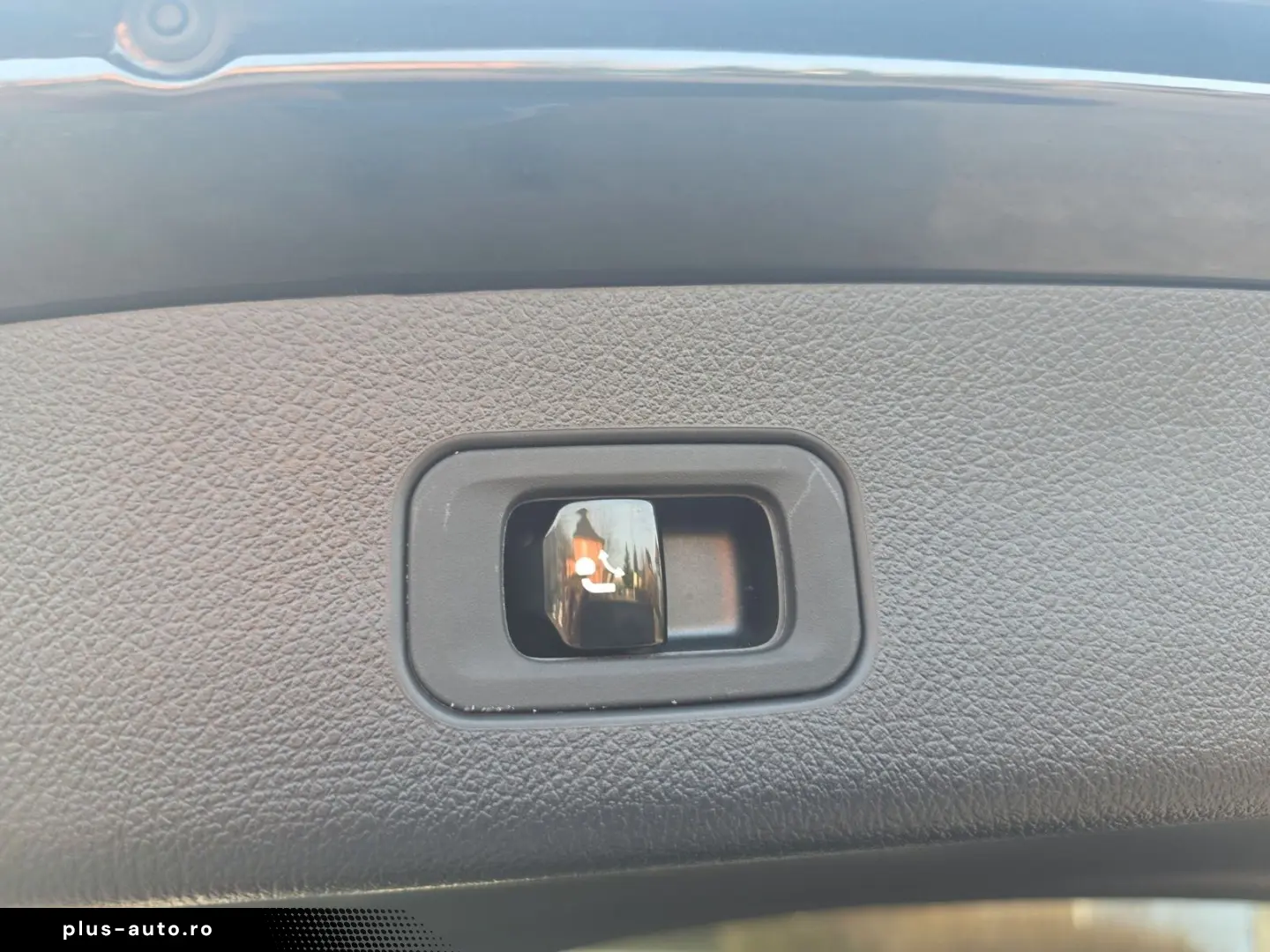 MERCEDES-BENZ GLC 220 d 4Matic AMG LINE Pano Burmester