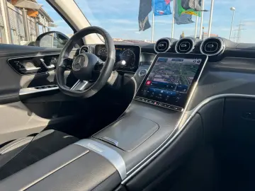 MERCEDES-BENZ GLC 220d 4M AMG Pano StandH 360 Memory
