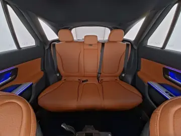 Mercedes-Benz GLC 220 d 4MATIC AHK DISTRONIC LED