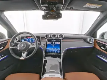 Mercedes-Benz GLC 220 d 4MATIC AHK DISTRONIC LED