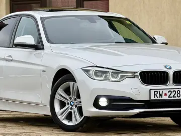 BMW Seria 3 318d Edition Luxury Line Purity