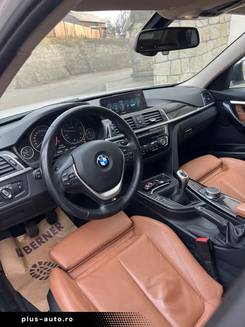 BMW Seria 3 318d Edition Luxury Line Purity