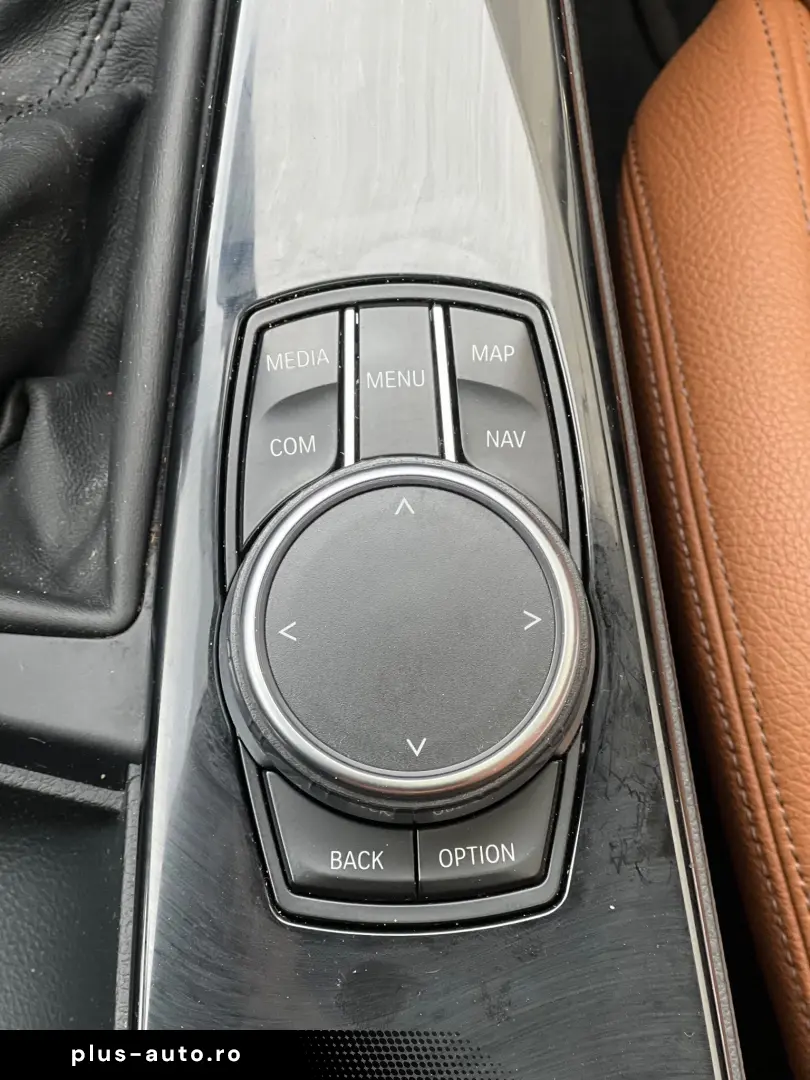 BMW Seria 3 318d Edition Luxury Line Purity