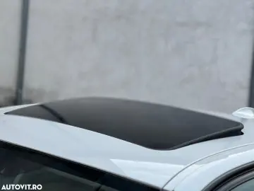 BMW Seria 3 318d Edition Luxury Line Purity