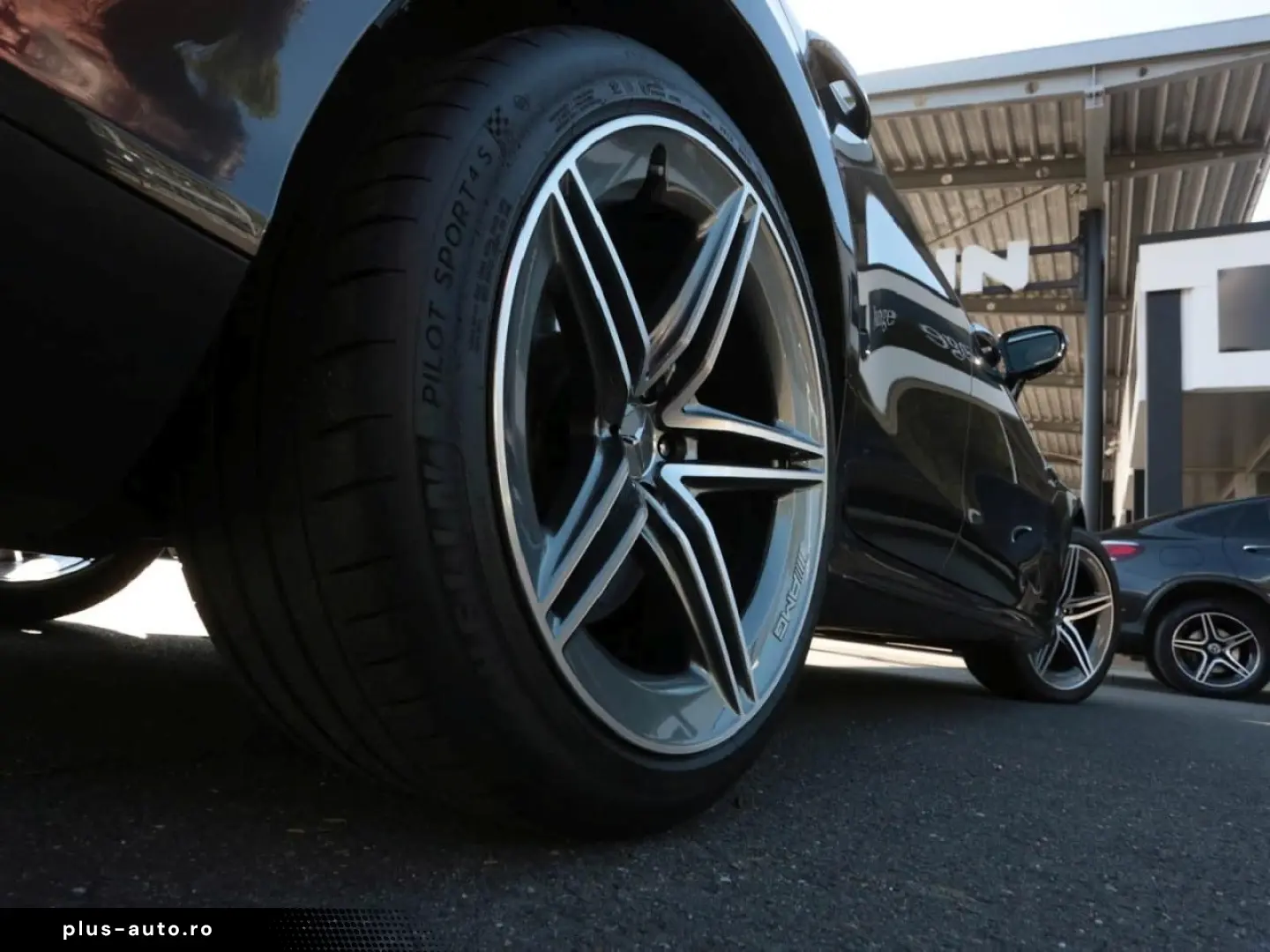 MERCEDES-BENZ AMG GT 53 4M  Distronic Burmester HUD Kamera