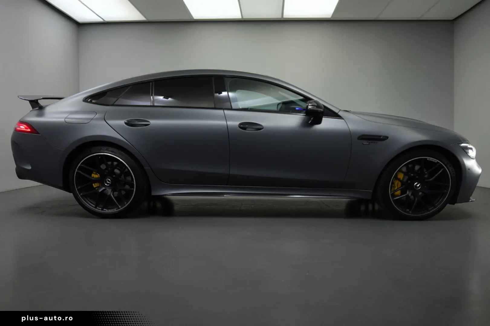 MERCEDES-BENZ AMG GT 53 4M  PERF V8-SYTLING CARBON FULL