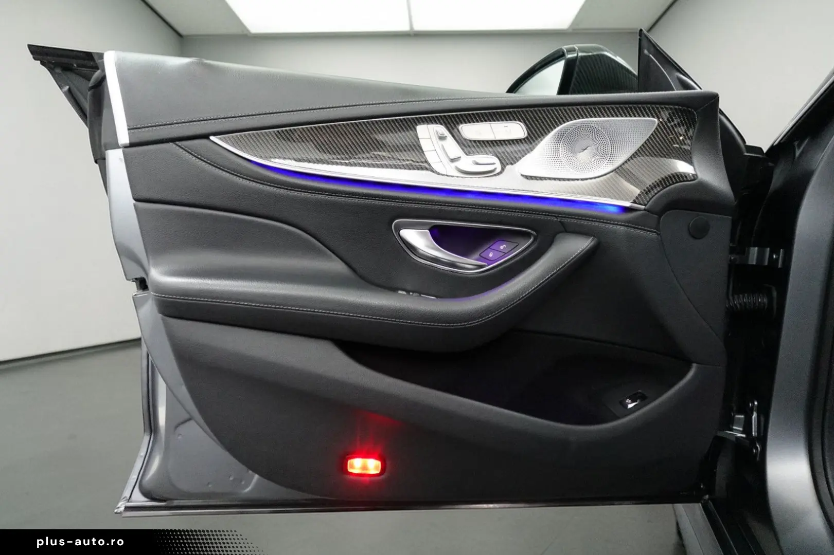 MERCEDES-BENZ AMG GT 53 4M  PERF V8-SYTLING CARBON FULL