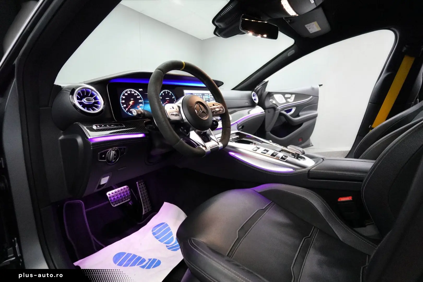 MERCEDES-BENZ AMG GT 53 4M  PERF V8-SYTLING CARBON FULL