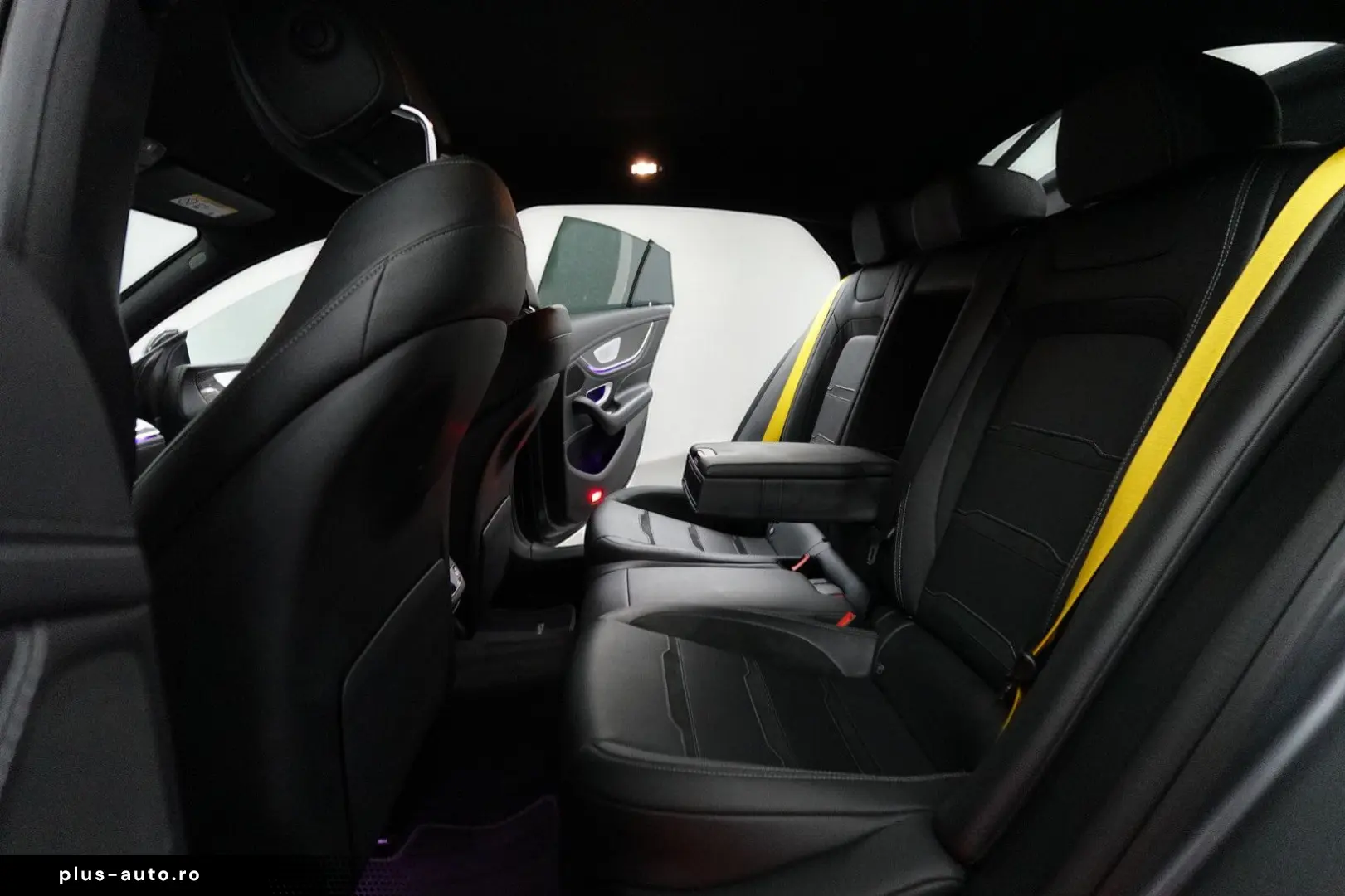 MERCEDES-BENZ AMG GT 53 4M  PERF V8-SYTLING CARBON FULL