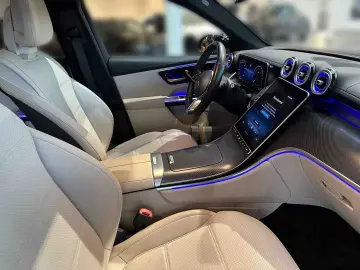 MERCEDES-BENZ GLC 220 d 4M AVANTGARDE Pano Memory Di&hellip;