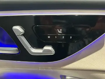 MERCEDES-BENZ GLC 220 d 4M AVANTGARDE Pano Memory Di&hellip;