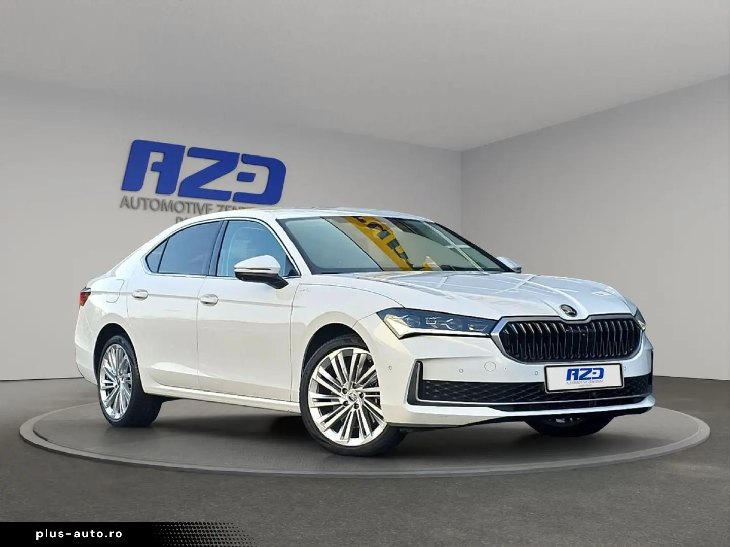 SKODA Superb TDI DSG 4x4 L&K CANTON LEDER AHK SITZBLF