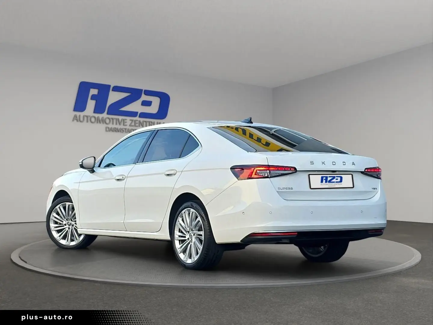 SKODA Superb TDI DSG 4x4 L&K CANTON LEDER AHK SITZBLF