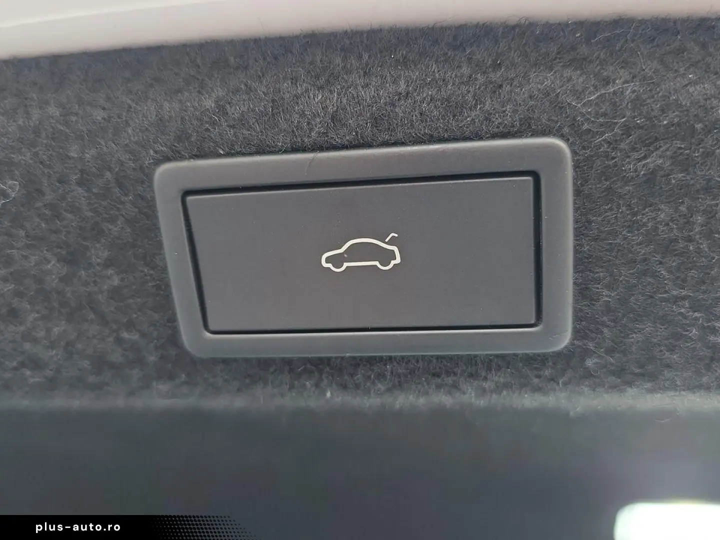 SKODA Superb TDI DSG 4x4 L&K CANTON LEDER AHK SITZBLF