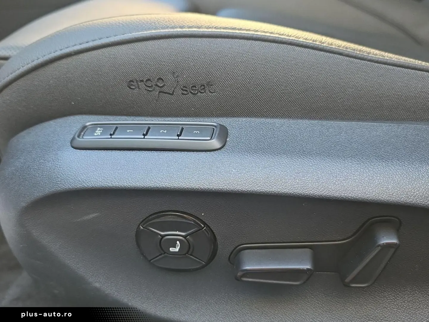 SKODA Superb TDI DSG 4x4 L&K CANTON LEDER AHK SITZBLF