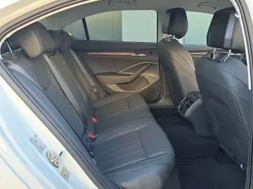 SKODA Superb TDI DSG 4x4 L&K CANTON LEDER AHK SITZBLF