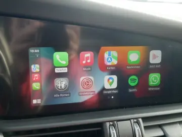 ALFA ROMEO Giulia COMPETIZIONE 2.0 TURBO 16V 280 PS AT8 Q4