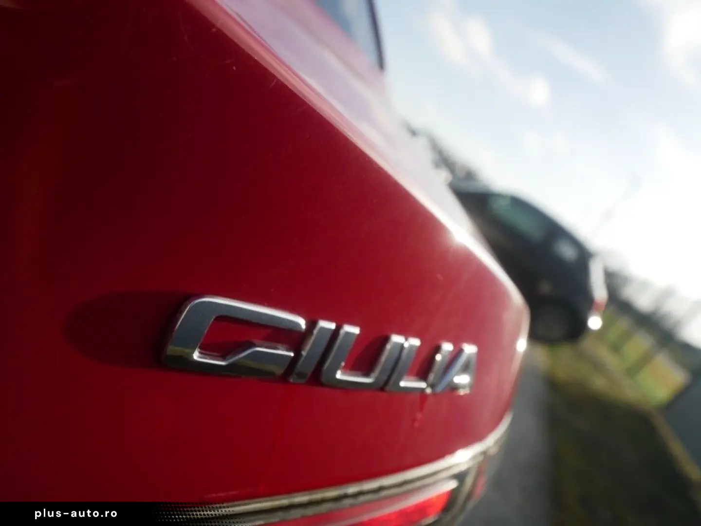 ALFA ROMEO Giulia COMPETIZIONE 2.0 TURBO 16V 280 PS AT8 Q4