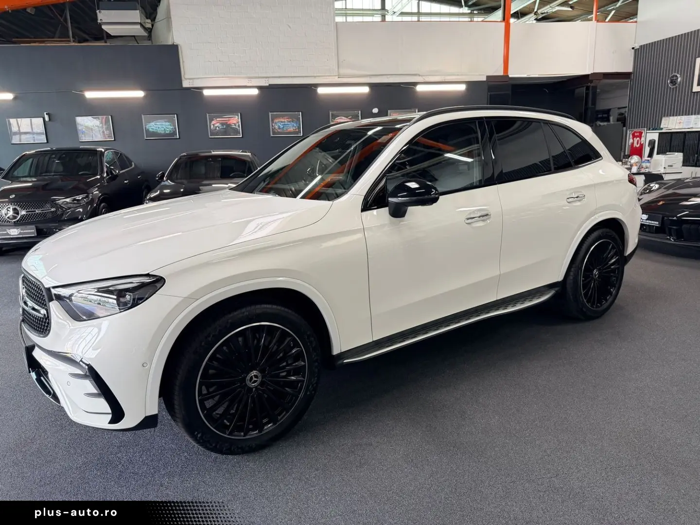 MERCEDES-BENZ GLC 200 4M AMG Premium Plus PANO DISTR&hellip;