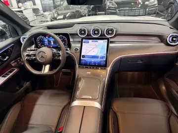 MERCEDES-BENZ GLC 200 4M AMG Premium Plus PANO DISTR&hellip;