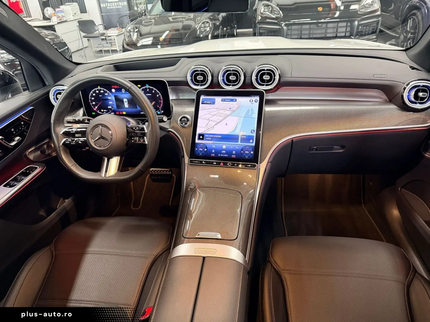 MERCEDES-BENZ GLC 200 4M AMG Premium Plus PANO DISTR&hellip;