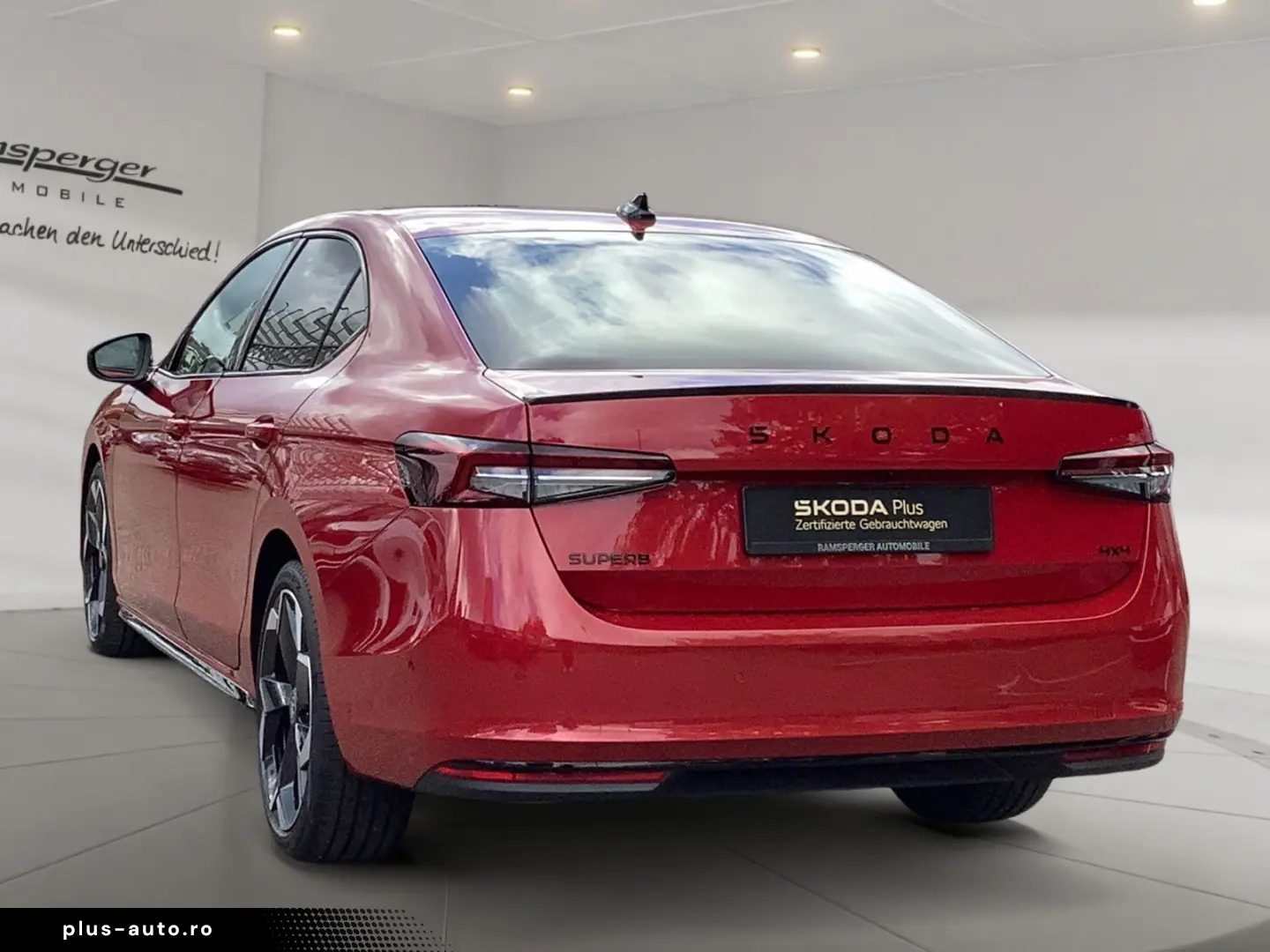 SKODA Superb 2.0 TDI DSG Sportline 4x4 ACC Matrix Navi