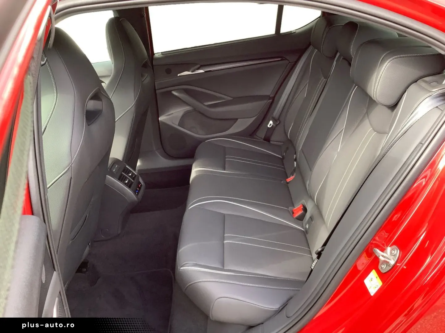 SKODA Superb 2.0 TDI DSG Sportline 4x4 ACC Matrix Navi