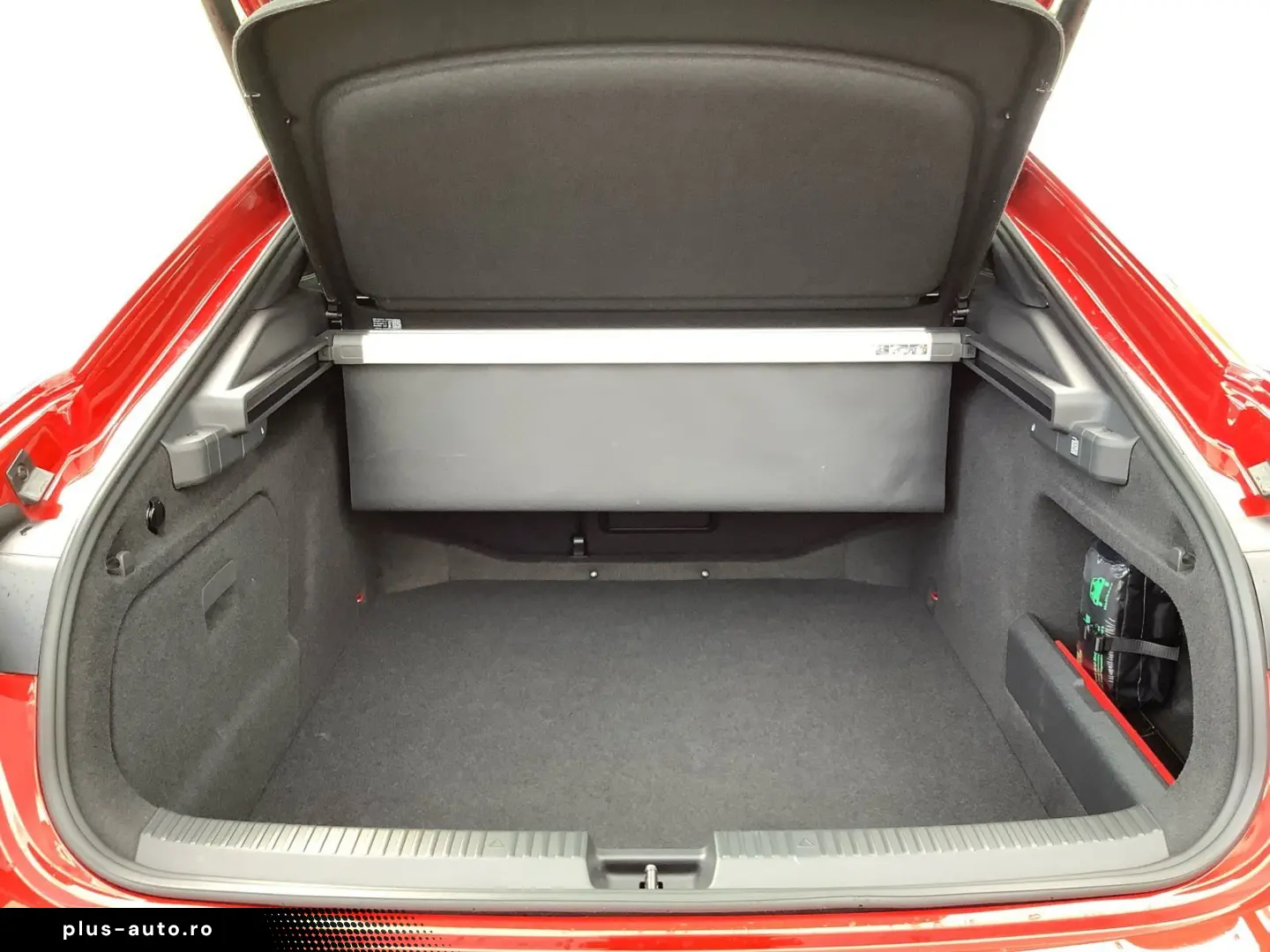 SKODA Superb 2.0 TDI DSG Sportline 4x4 ACC Matrix Navi