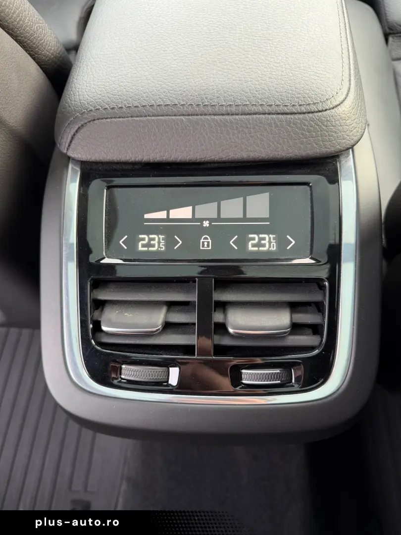 Volvo XC 60 D5 AWD Geartronic Inscription