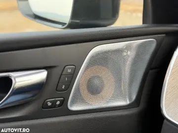 Volvo XC 60 D5 AWD Geartronic Inscription