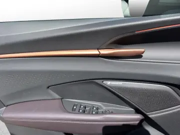 CUPRA Terramar 1.5 e-Hybrid 200 kW VZ