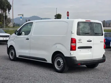 TOYOTA Proace L1 Kasten Meister