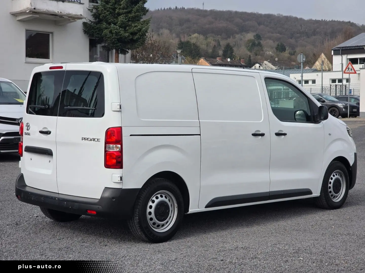 TOYOTA Proace L1 Kasten Meister