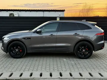 JAGUAR F - PACE 4 X 4