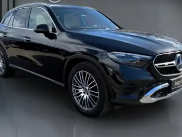 Mercedes-Benz GLC 200 4M Avantgarde Navi Pano AHK