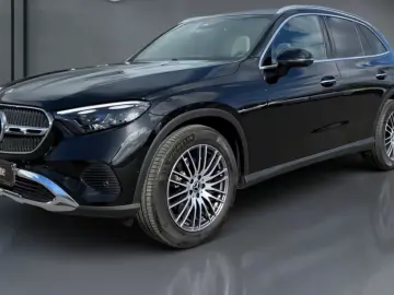 Mercedes-Benz GLC 200 4M Avantgarde Navi Pano AHK