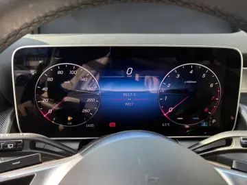 Mercedes-Benz GLC 200 4M Avantgarde Navi Pano AHK