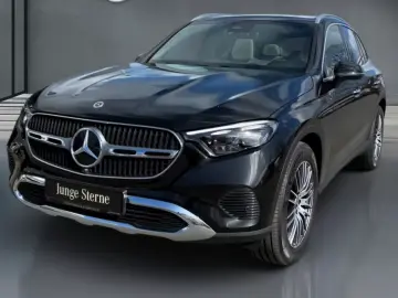 Mercedes-Benz GLC 200 4M Avantgarde Navi Pano AHK