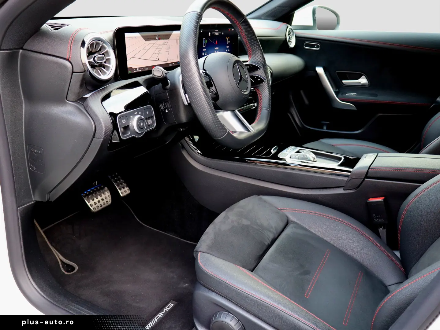 Mercedes-Benz CLA 180 Shooting Brake 7G-DCT AMG Line