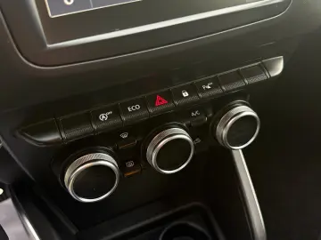 Dacia Duster 2019 1.3 Tce Benzina 136.000 KM  Prestige