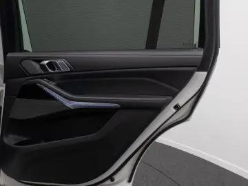 BMW X7 M60i xD 360 SkyLounge Individual