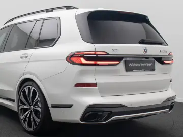 BMW X7 M60i xD 360 SkyLounge Individual